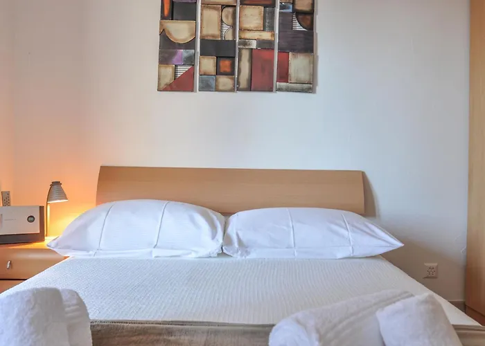 Apartamento Domaine Des Reines A9 By Interhome *